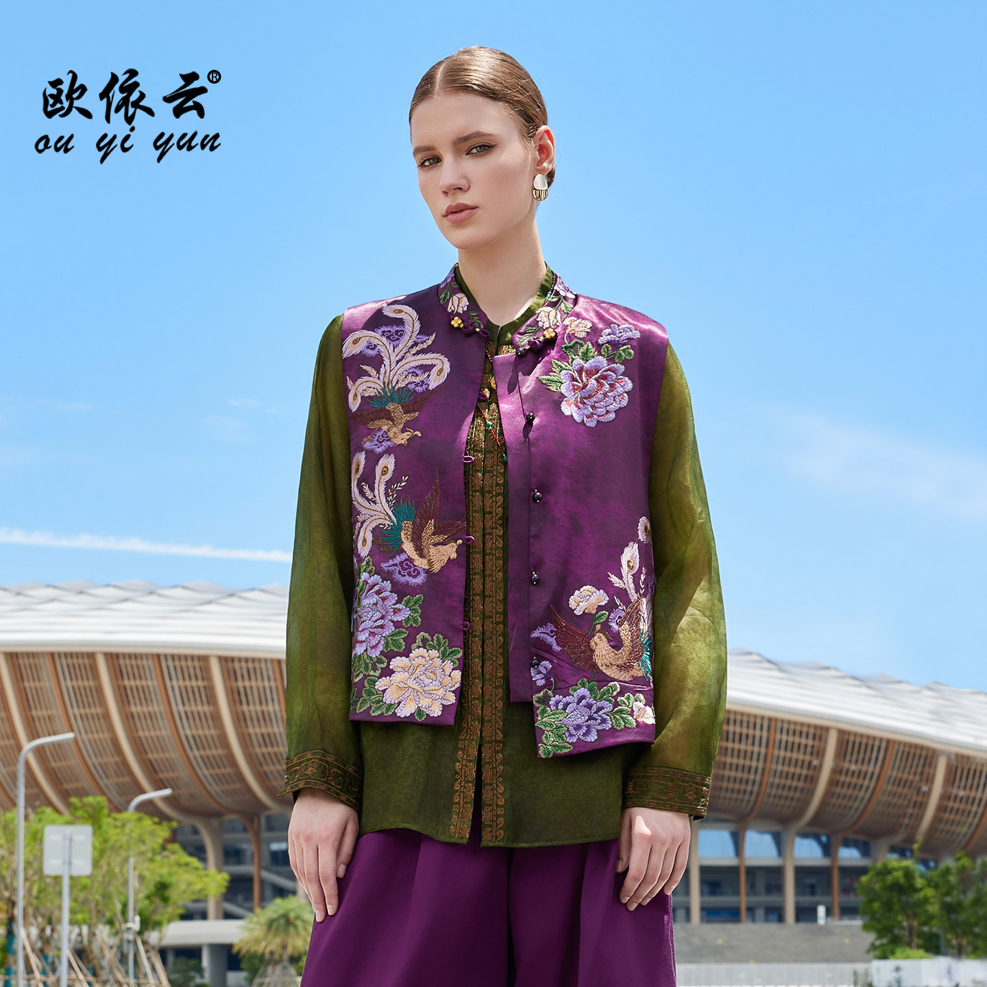 高级感重工刺绣马甲上衣外搭女秋图片