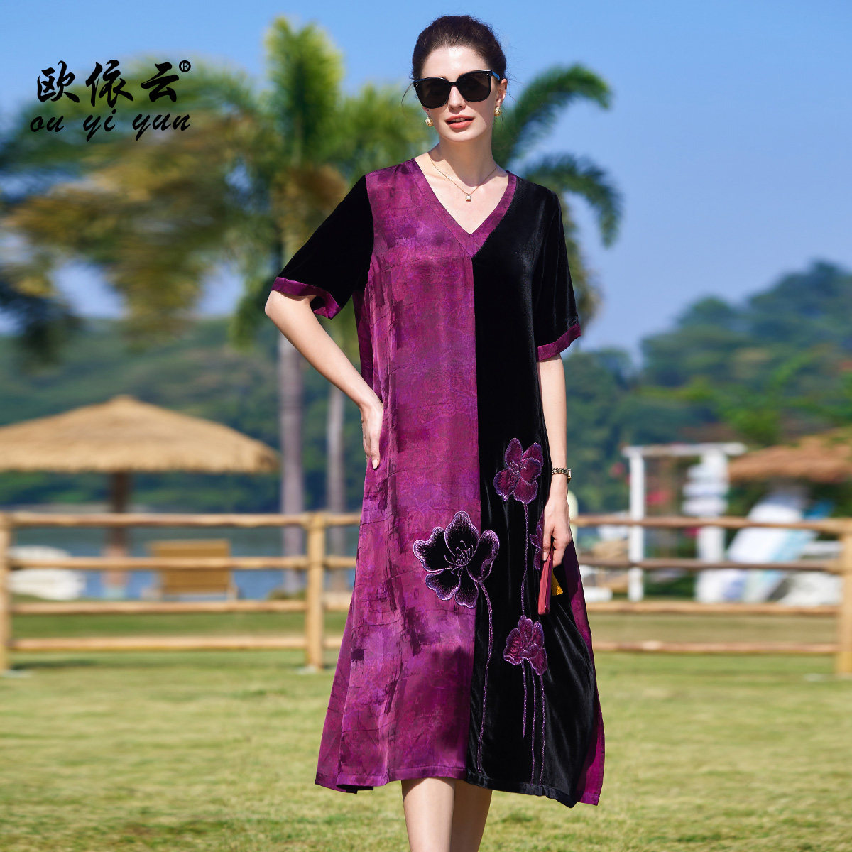 高贵洋气妈妈夏装宽松真丝连衣裙图片