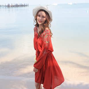 夏刺绣镂空流苏优雅淑女民族风云南海南度假防晒长袖短裙连衣裙