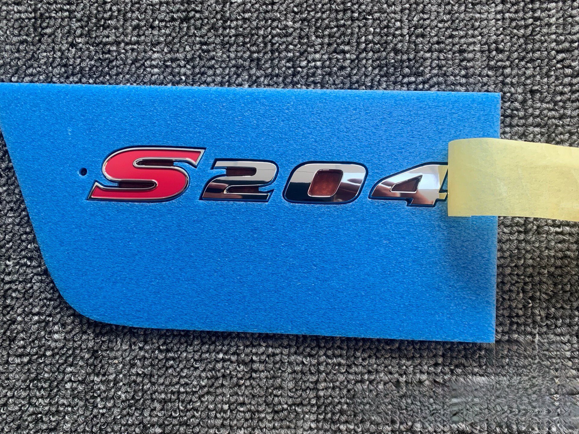 适用于斯巴鲁九代翼豹s204车标限量版后尾箱盖字标中网前标志原厂