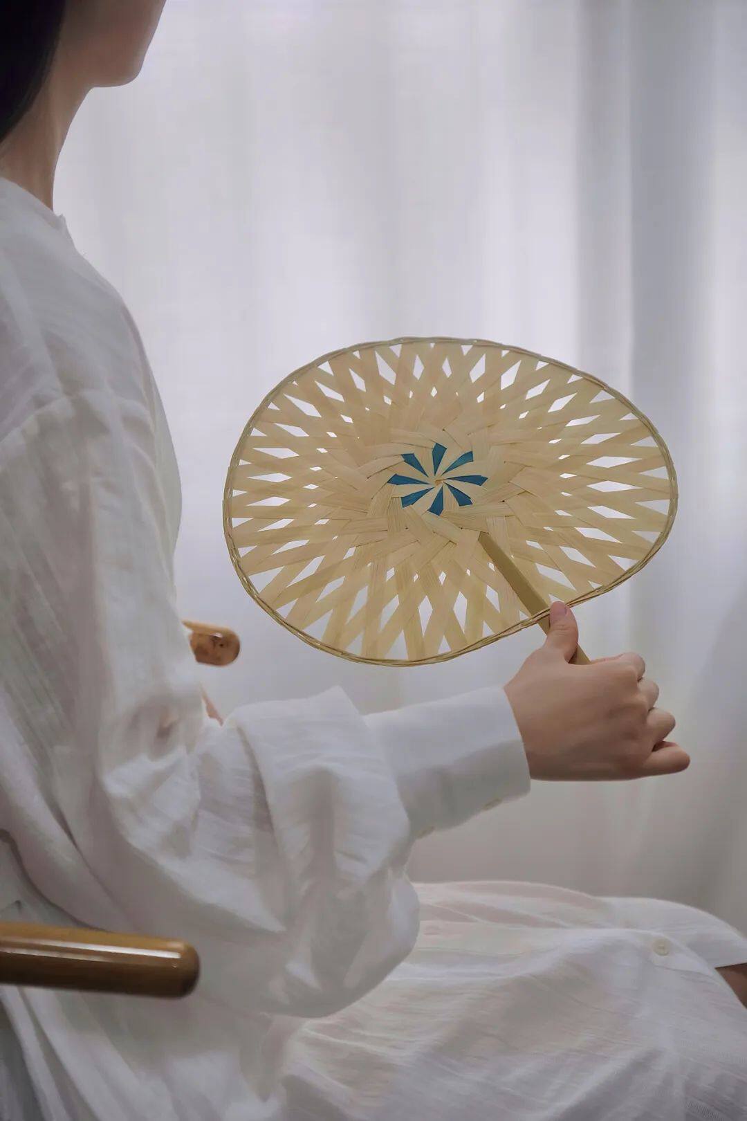 QINGFENGDU 대나무 냉각 팬 손으로 짠 고대 스타일 TUAN 팬 여름 냉각 제품 공예 대나무 팬 레저 빌라