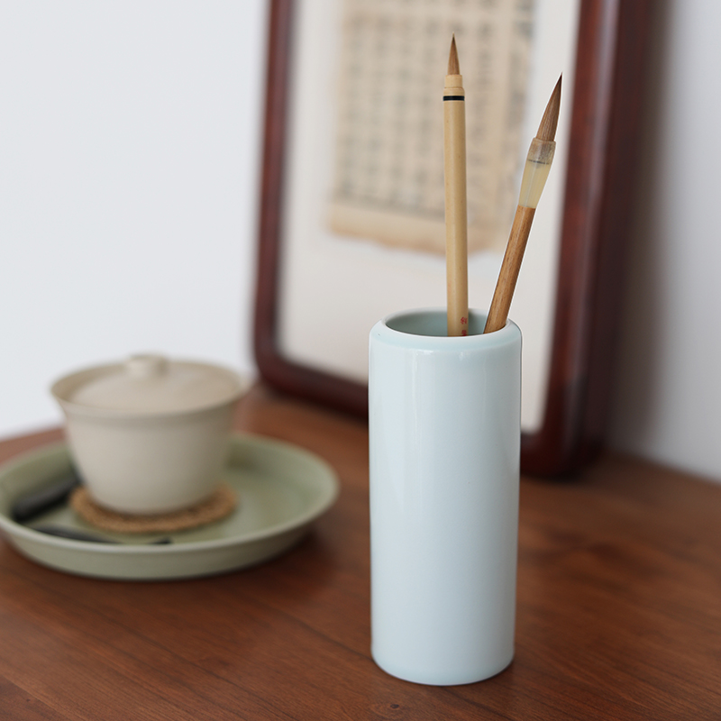 天青色钟灵小笔筒手工书房