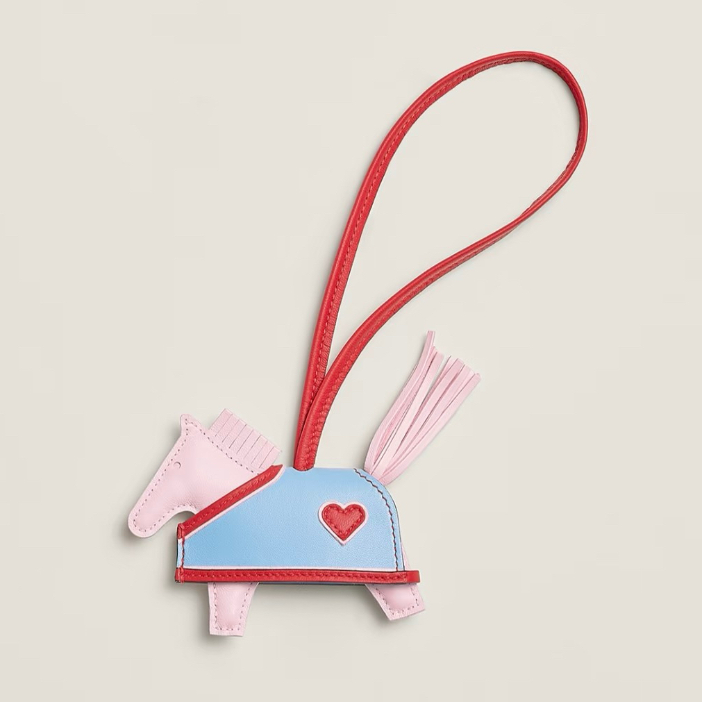 2025新款H家手工披风斗篷羊皮小马挂件材料包小飞马包包挂饰飞马