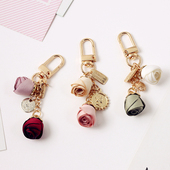 女包包挂件创意钥匙链圈 大花球时尚 新款 布艺玫瑰花汽车钥匙扣