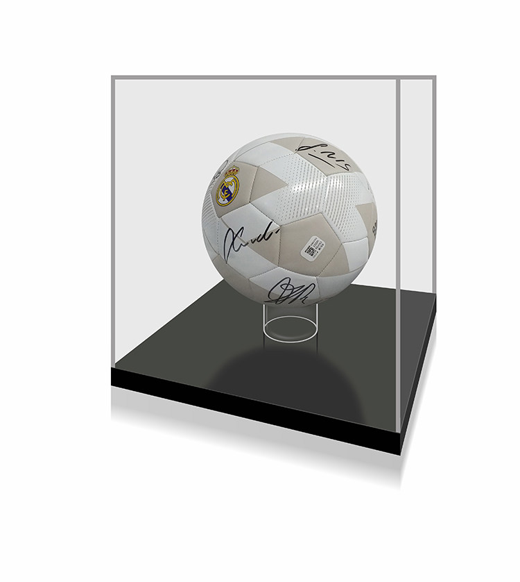 18-19赛季皇马皇家马德里全队马塞洛本泽马 亲笔签名足球 带证书