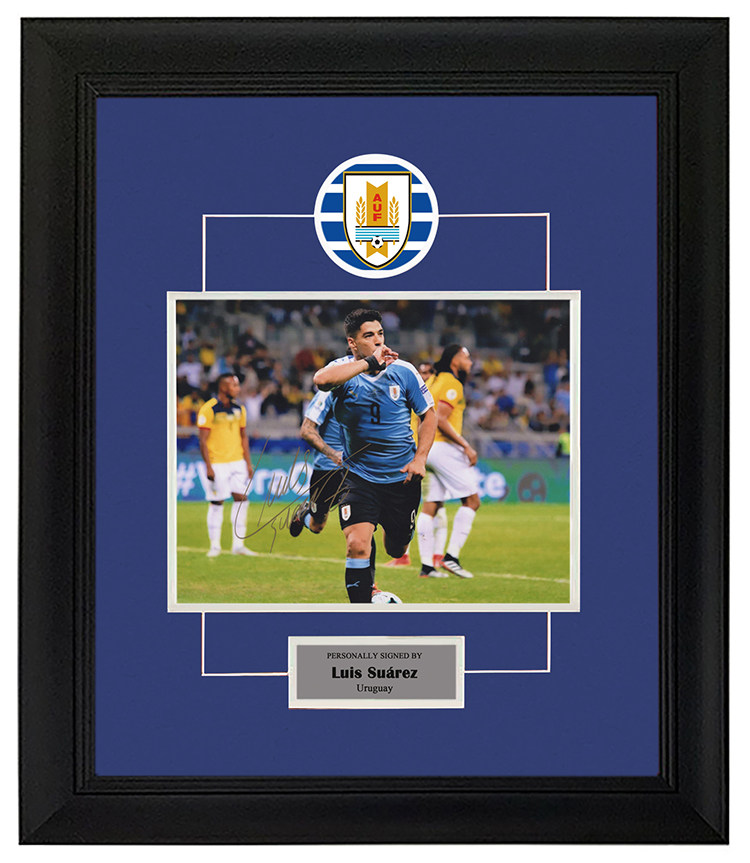 苏亚雷斯 2021美洲杯乌拉圭国家队 亲笔签名照片 裱框含sa证书