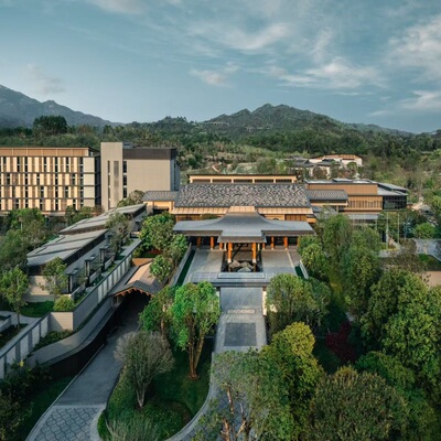 珠海香山迎宾馆美高梅华府酒店1-2晚套餐预订+旅拍+可选家庭套餐