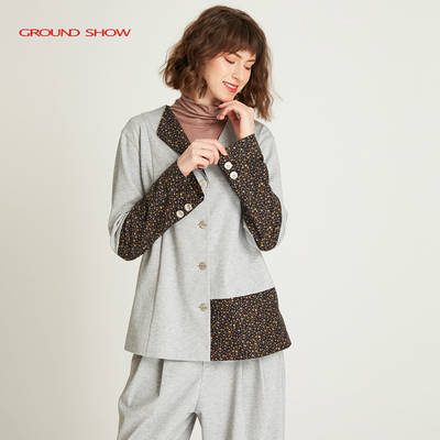 灰色外套阁兰秀休闲时尚