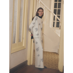 半身裙套装 立体雪花银线针织衫 25AW秋冬假日胶囊 VIKTORIACHAN