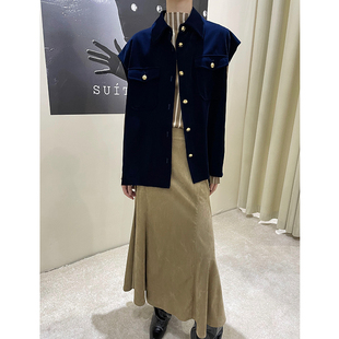 2折优惠现货授权SUITTITUDE 女士藏青金扣丝绒马甲 23AW秋冬新品