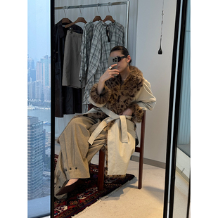 MESTRIO 26AW秋冬新品 复古时髦豹纹毛领大衣女中长款棉服外套