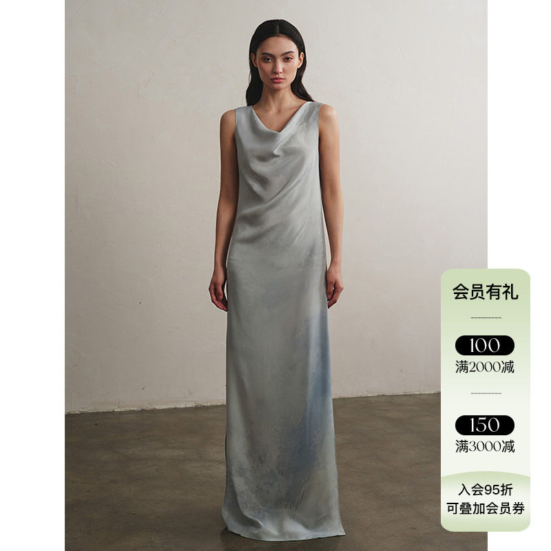 Piacevolee印花荡领无袖连衣裙图片