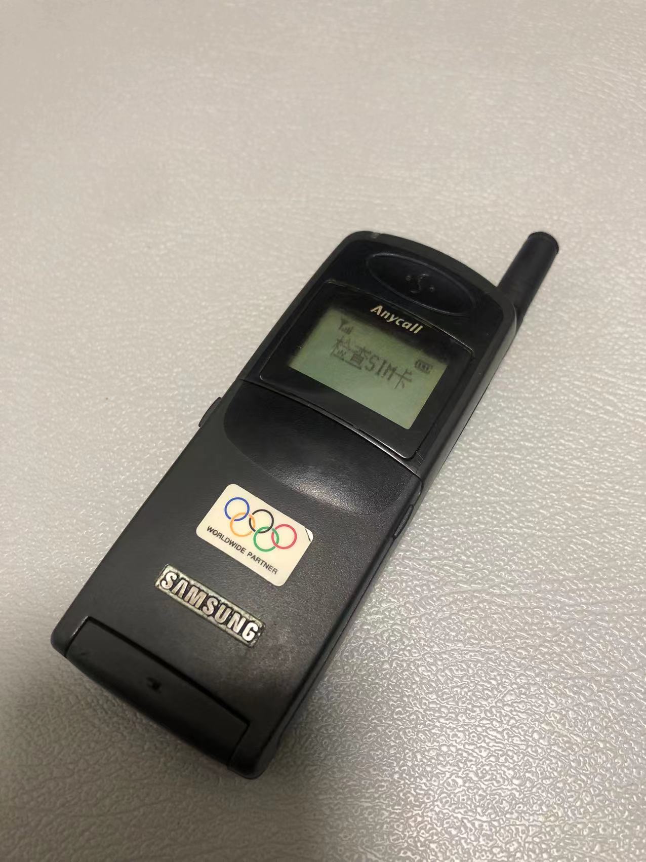 二手三星600c经典下翻盖手机配原装电池成色不错全国包邮