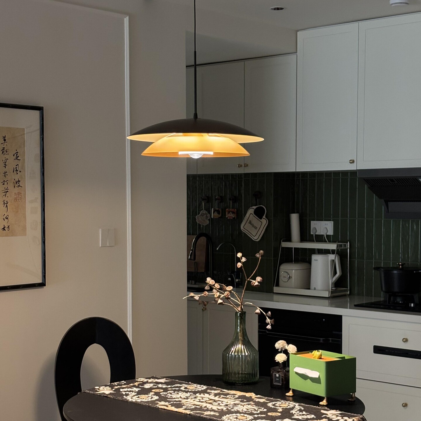 可伸缩飞碟餐厅吊灯轻奢高级感中古圆餐桌吧台长吊线灯复古松塔灯,家装灯饰光源,餐厅吊灯,淘宝优惠券,粉丝福利购,淘宝优惠卷