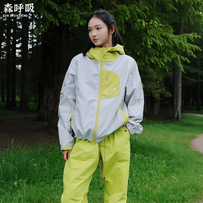 春秋山系冲锋衣外套防风防水字母潮牌运动风宽松连帽户外休闲夹克