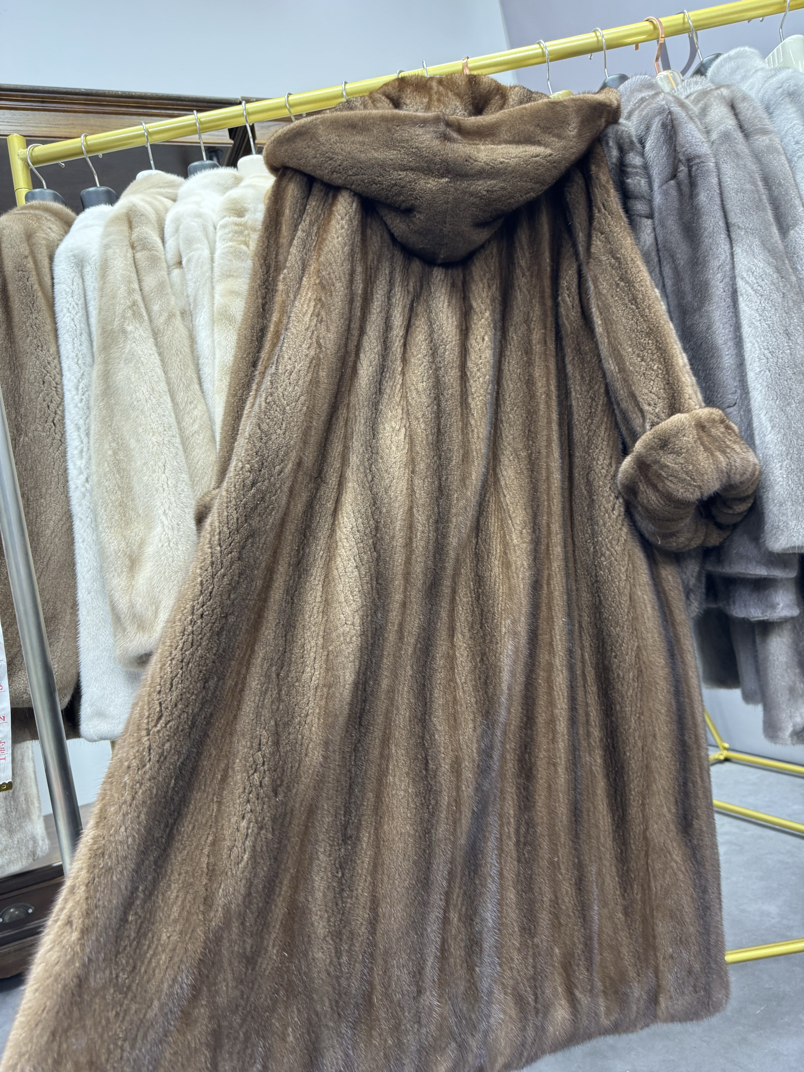 咖啡披肩帽进口天鹅绒紫标全机开抽刀长款水貂貂皮大衣女整貂外套