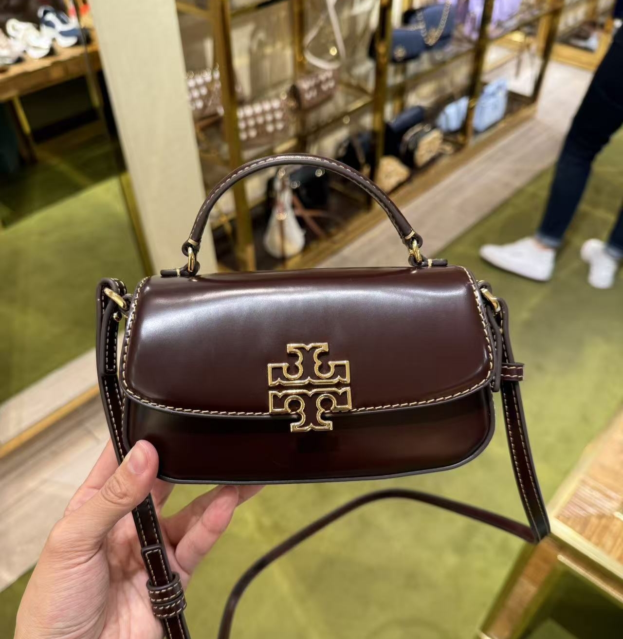 TB Britten托里伯奇酒红女士单肩腋下斜挎手提包女士包袋国内现货