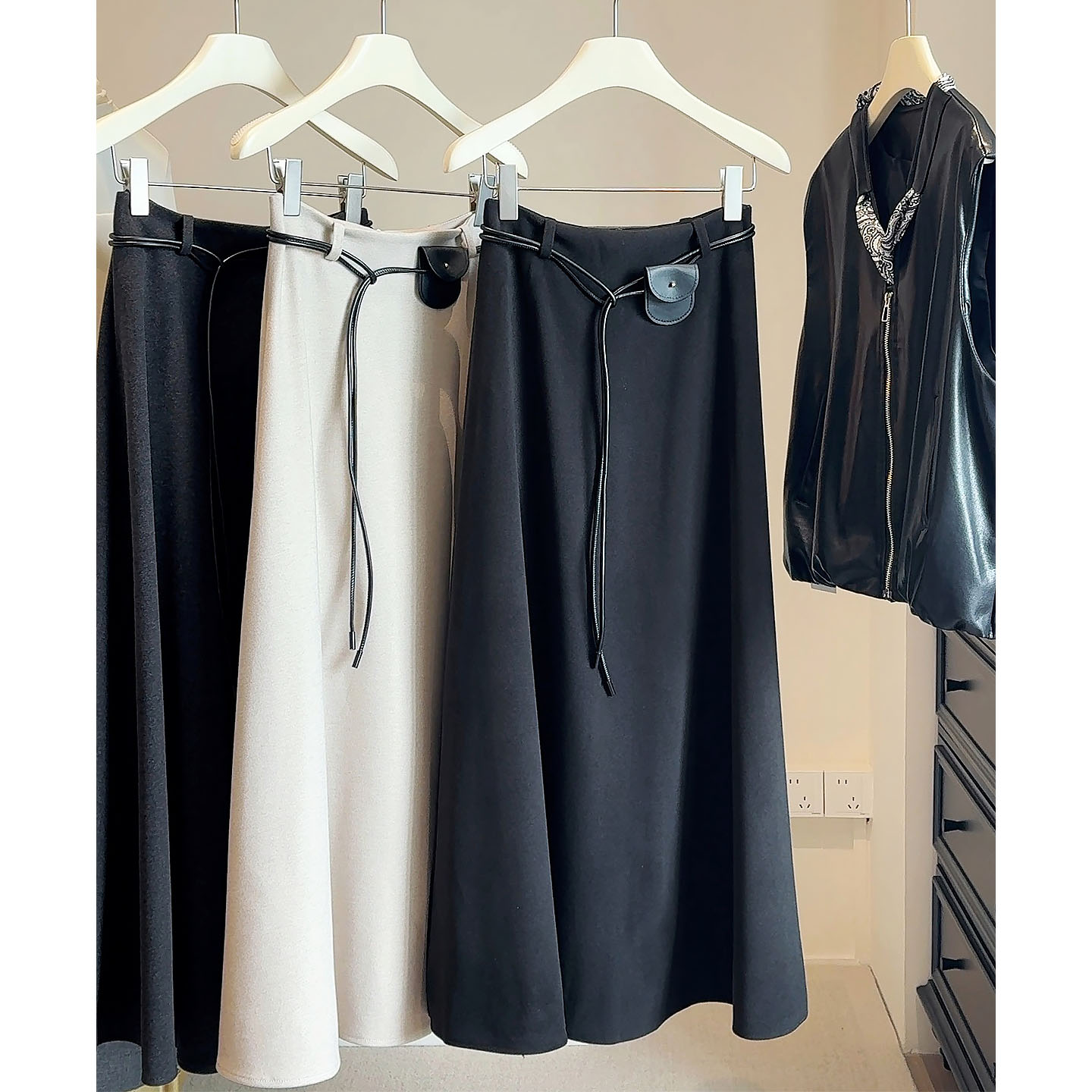 新品人气89600+的半身裙超好穿呀