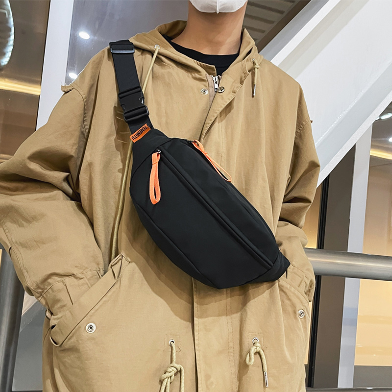 斜挎包男简约百搭胸包ins潮牌小挎包女休闲日系轻便运动跑步腰包