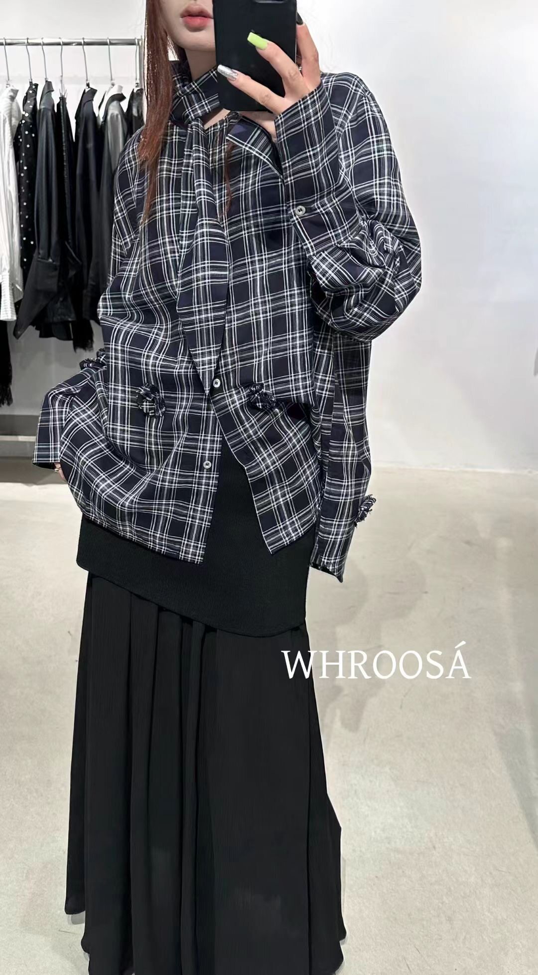 2025秋新款韩范兔子领宽松高智经典条纹格子休闲百搭中长款衬衫女