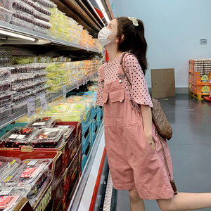 粉色炸街减龄背带裤套装女夏2025新款韩系波点上衣阔腿短裤两件套图片