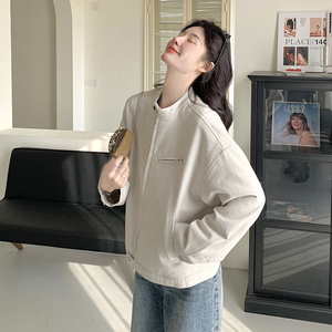 高级感米白色外套女2025春季新款美式复古小个子百搭短款机车夹克图片