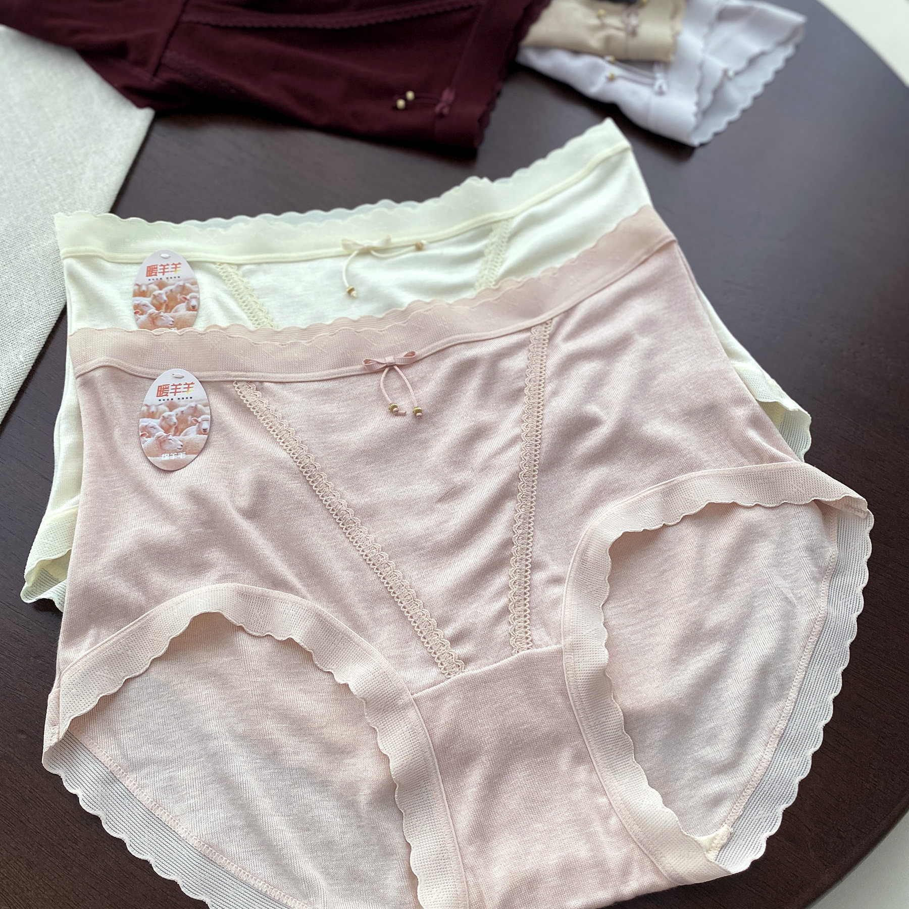 希凡朵软乎乎中腰包臀无痕内裤女