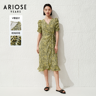ARIOSEYEARS2024夏季新品通勤时尚荷叶边V领碎花