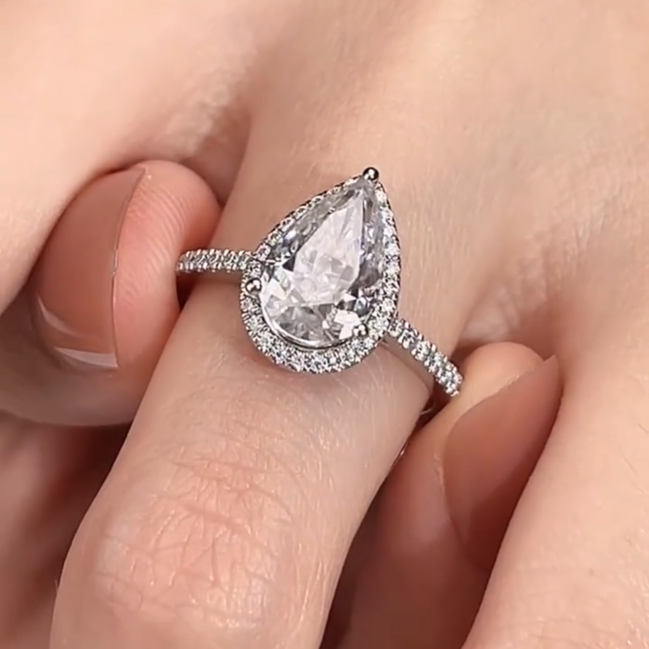 婚礼1克拉超大道具仿真钻戒影楼