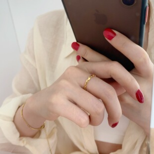 戒指控!显手细手长小树叶戒指仿黄金质感简约大气高级ins轻奢风