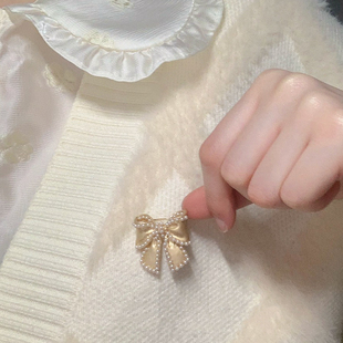 如梦如幻香槟金温柔细腻精致百搭甜美毛衣西装大衣胸针配饰高档女