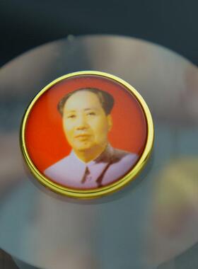 伟人胸针伟人胸针纪念像章
