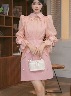 设计师感小个子显瘦秋季新款连衣裙穿搭小香风蓝色衬衫长袖包臀裙