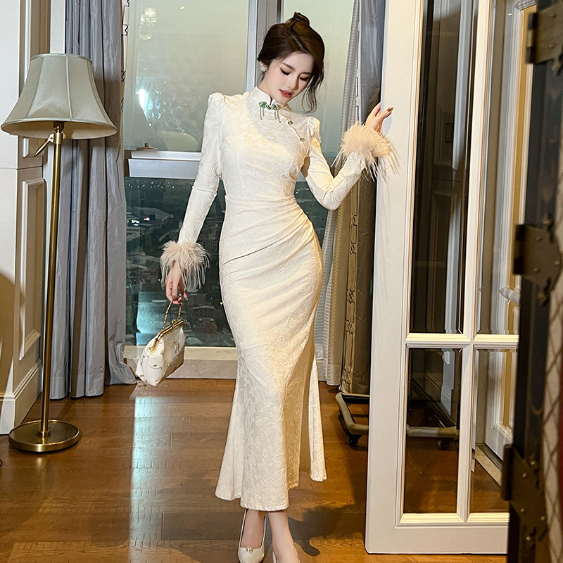 70215国风旗袍开叉连衣裙新款女气质白色新中式针织鱼尾礼服长裙