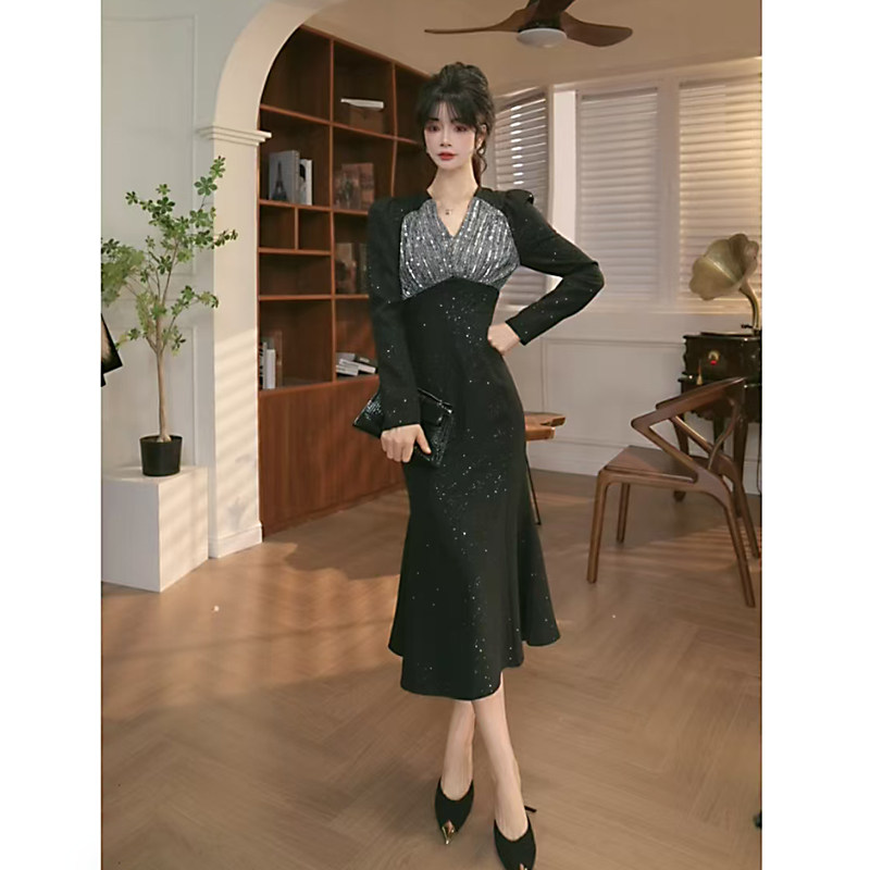 设计师款千金长裙子女2020秋冬季新款主持V领长袖亮片宴会连衣裙