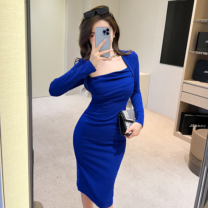 气质名媛长袖打底修身连衣裙冬季高级感蓝色针织内搭包臀礼服裙子