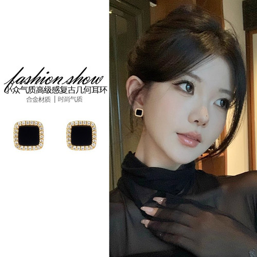 黑色方块耳环女士新款