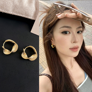 金色扭曲圈圈耳环耳扣港风复古轻奢高级感耳钉小众气质方圆脸耳饰