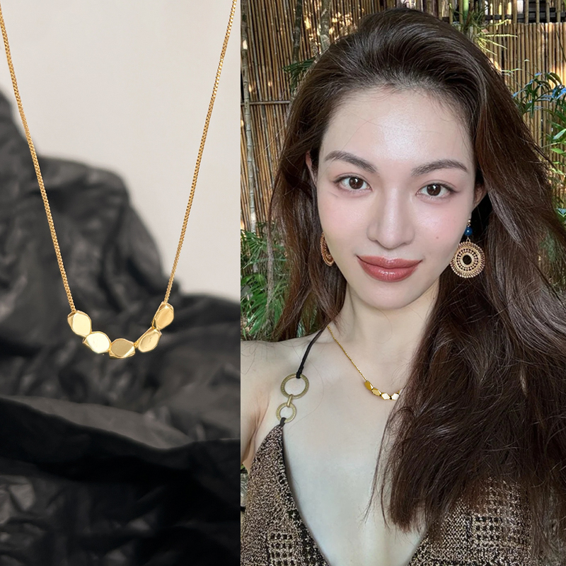 金色复古几何项链女款简约轻奢