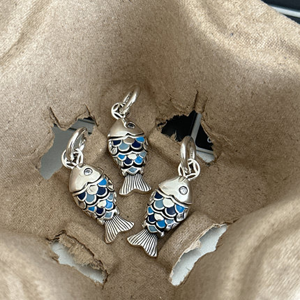 MISS JOJO原创设计时尚简约气质女摆摆大鱼S925纯银吊坠