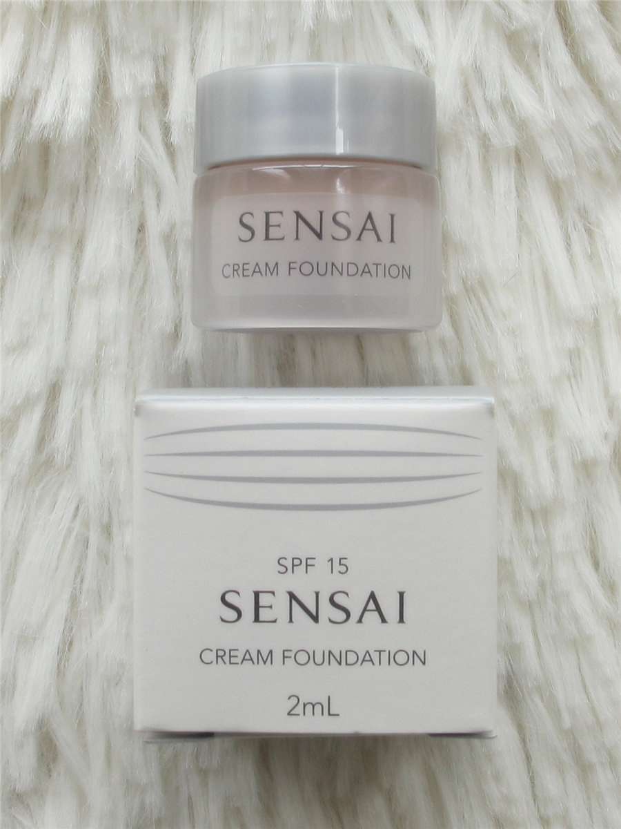 日本嘉娜宝sensai粉霜 丝光溢彩柔润粉霜2ml cf11奶油肌 北京现货