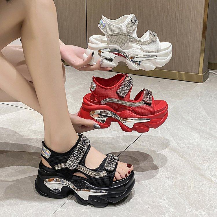 夏季新品厚底松糕底防滑圆头露趾女士高跟ins超火凉鞋字母女鞋