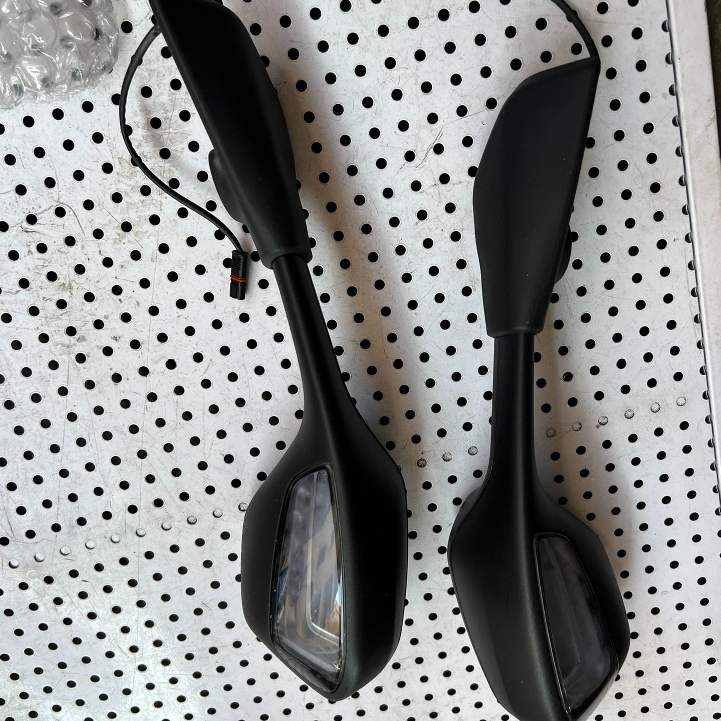 24年宝马S1000RR 原厂后视镜，无损无修，准新成色