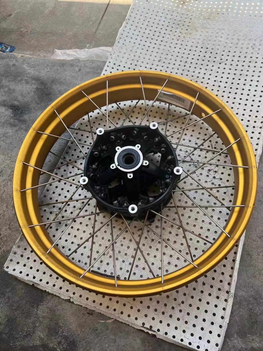 宝马水鸟1250 前钢圈 前轮毂