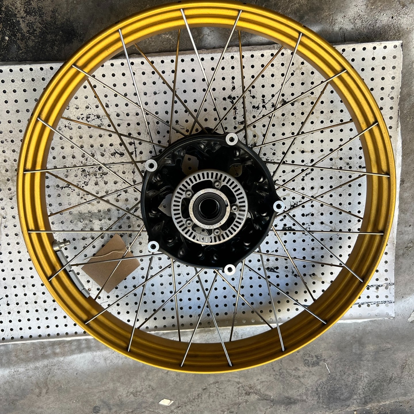 宝马F850GS 前轮毂总成、二手拆车,无损无修