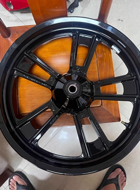 摩托速战QP150TGSF4前轮毂前钢圈原厂配件