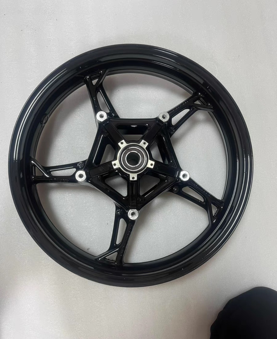 新款20-22年 宝马S1000R S1000RR 前轮毂 前钢圈 普版