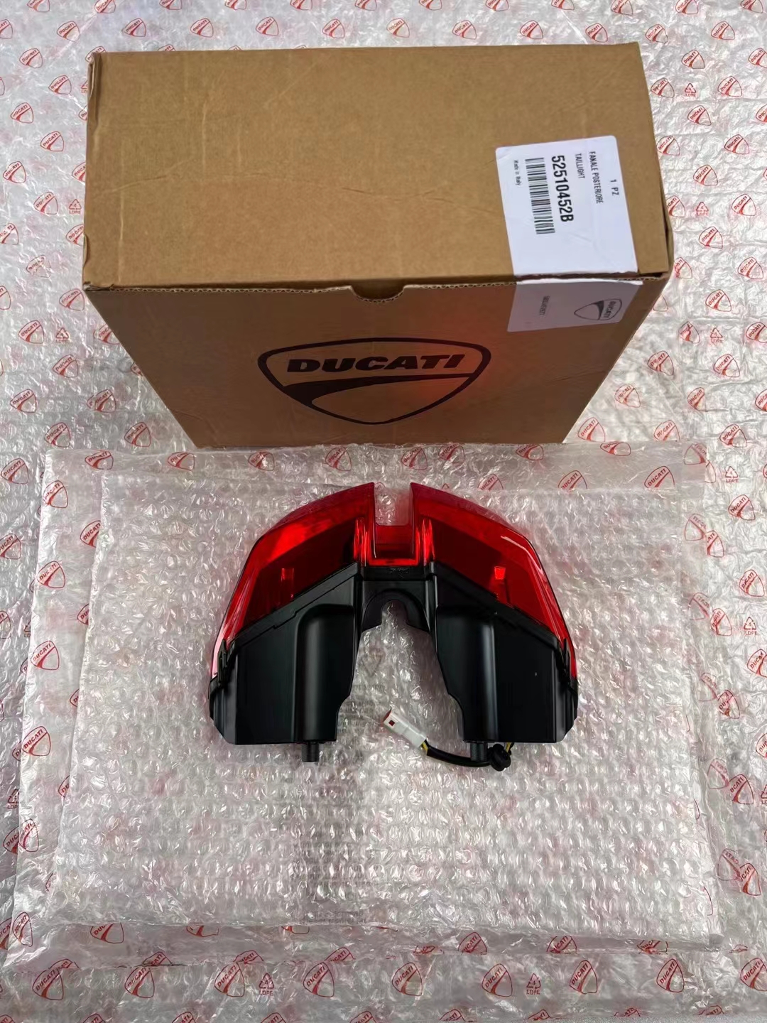 杜卡迪 骇客950sp 950 939 821 后尾灯 后刹车灯 原厂全新带包装