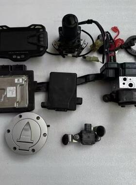 杜卡迪 MTS1200s 揽途 仪表总成 公里仪表 电门锁 芯片遥控