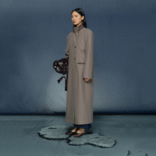 月泠泠YUELINGLING 「蒲茸」长款修身西服外套